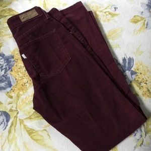 Women’s Corduroy Levi pants